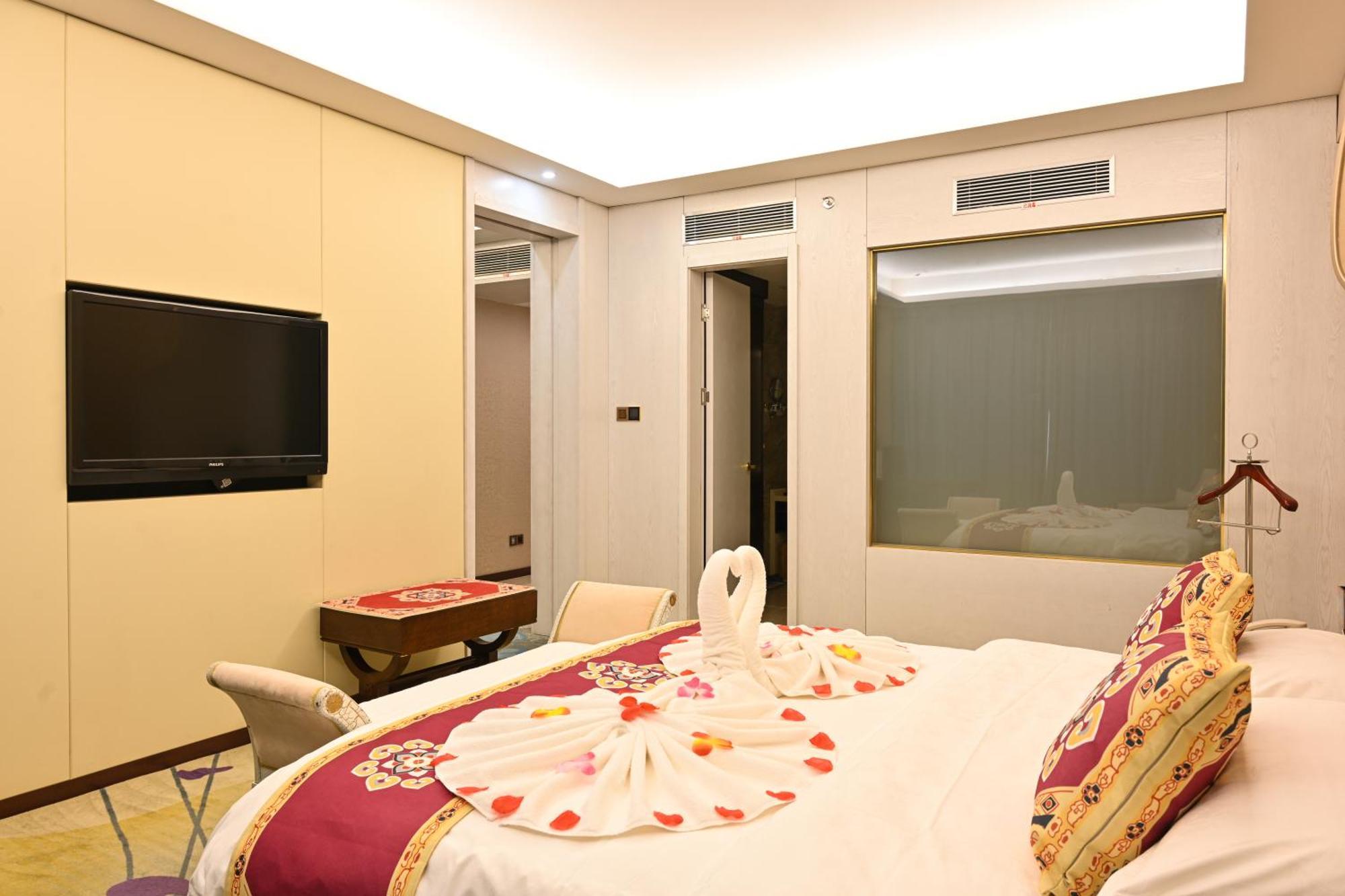 Dunhuang Hotel Luaran gambar