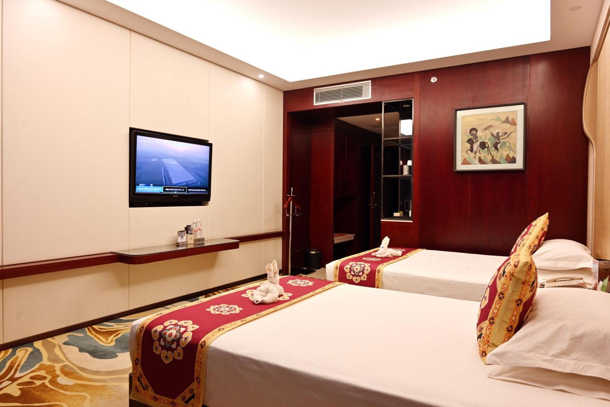Dunhuang Hotel Luaran gambar
